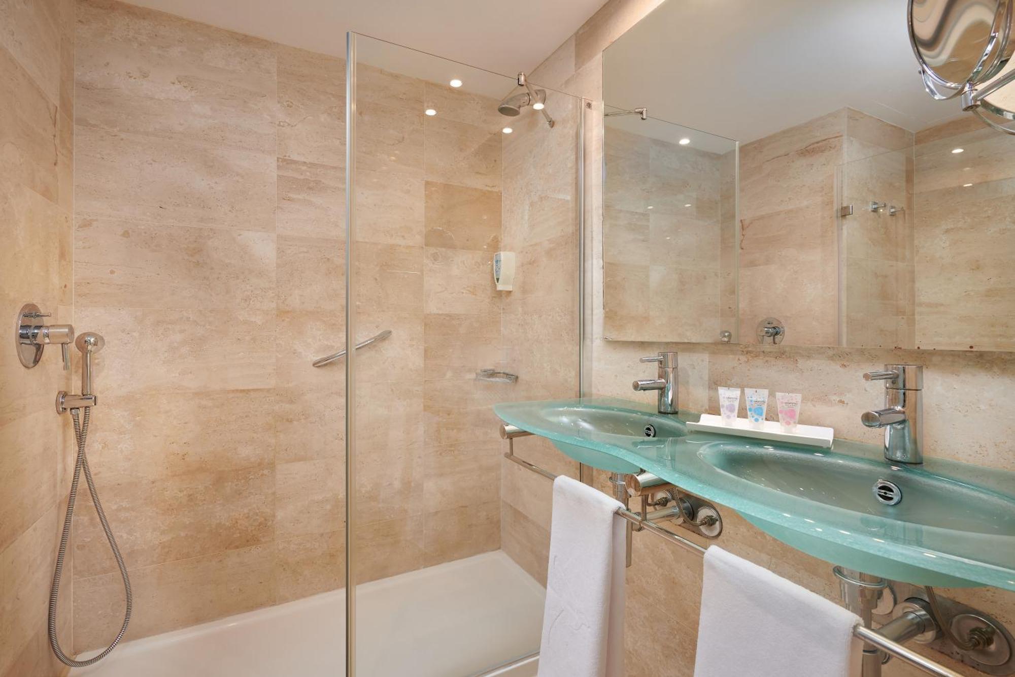 Grupotel Playa Camp De Mar - Adults Only 外观 照片